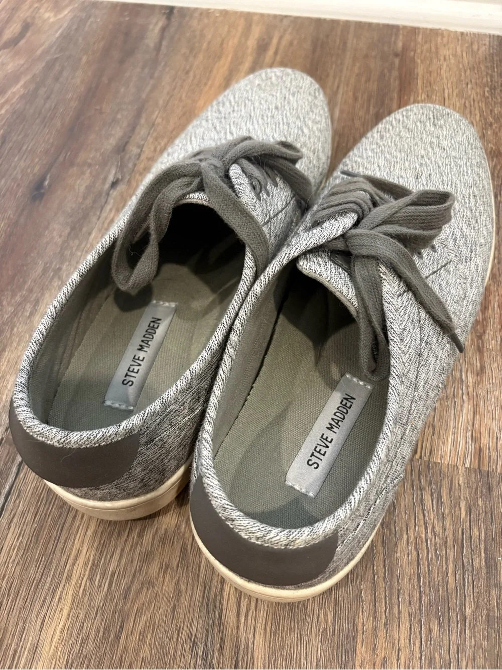 Steve Madden Gray Knit Men's Lace-Up Sneakers